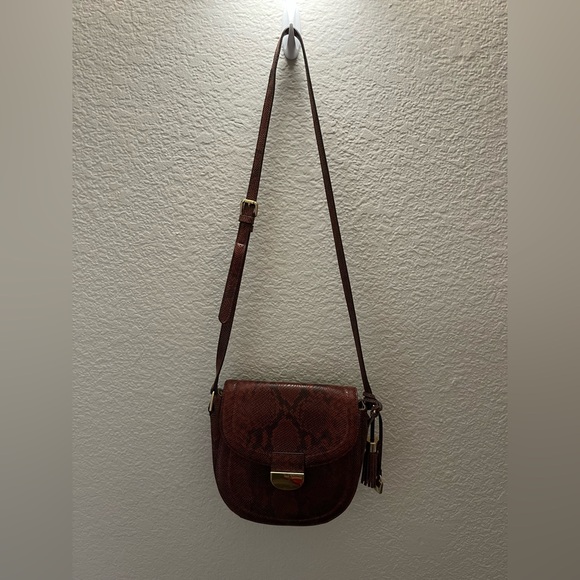 $226.00 G.I.L.I. Leather Printed Saddle Bag Red Python Snakeskin - Picture 2 of 16